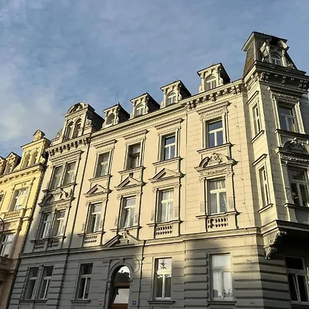 Residence Polonia Karlovy Vary Exterior photo