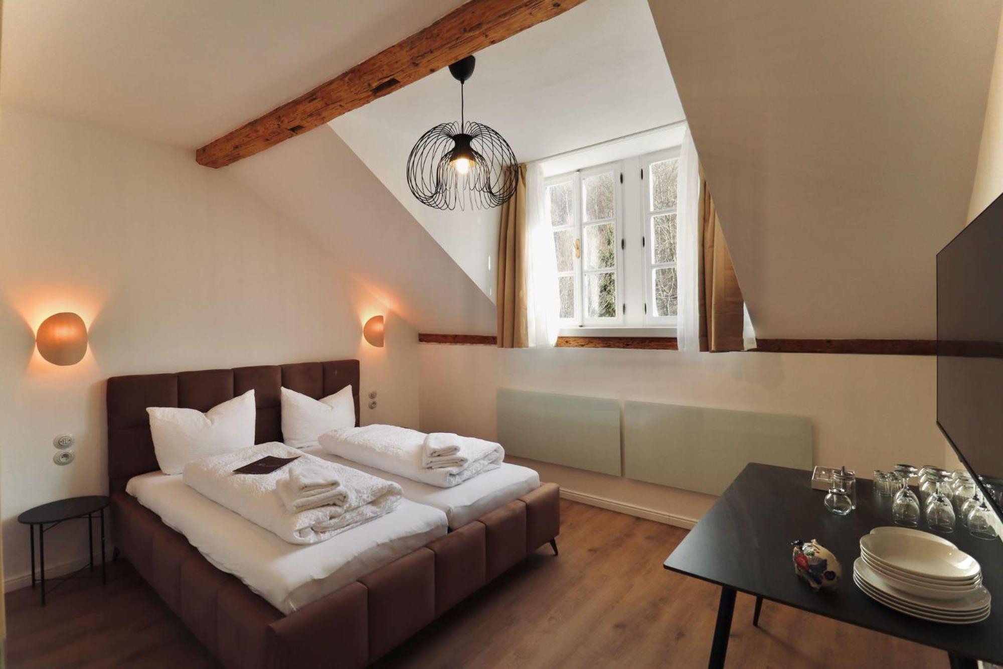 Polonia Apartment *